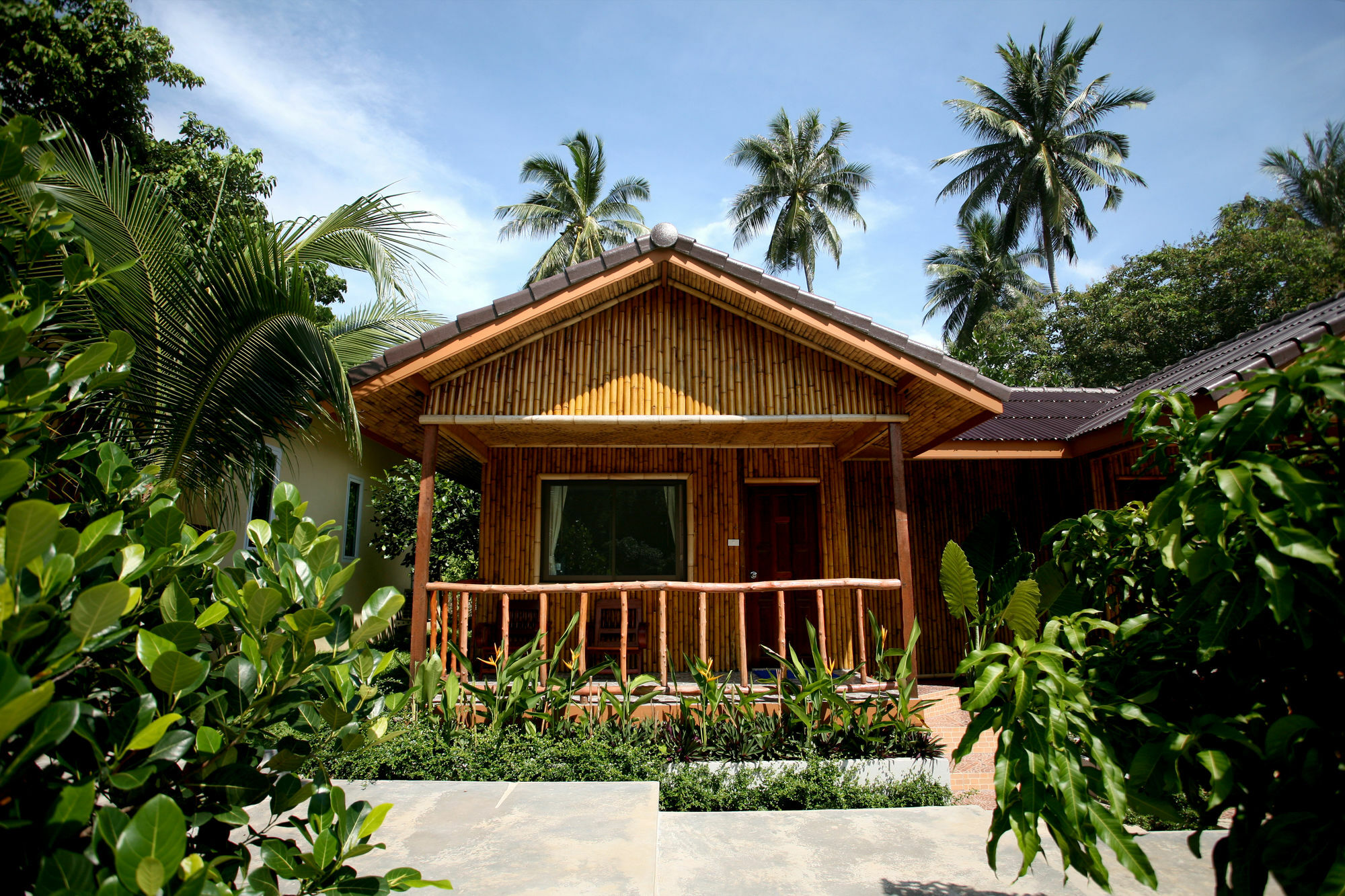 The Fisherman'S Chalet Natien Beach  Экстерьер фото